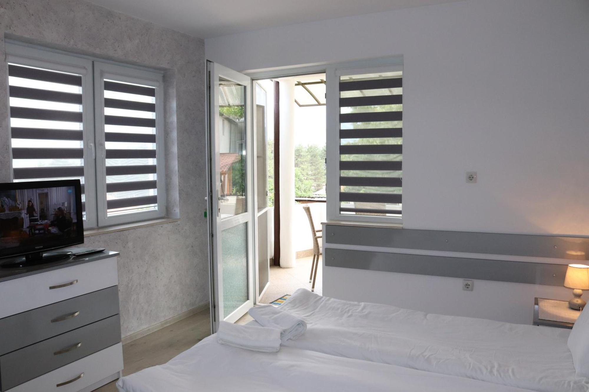 Saint Maria Guest House Velingrad Buitenkant foto