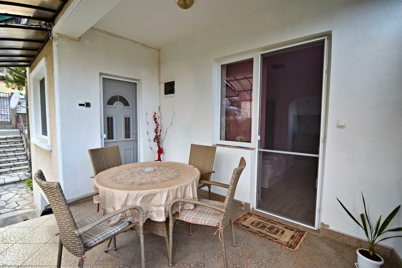 Saint Maria Guest House Velingrad Buitenkant foto